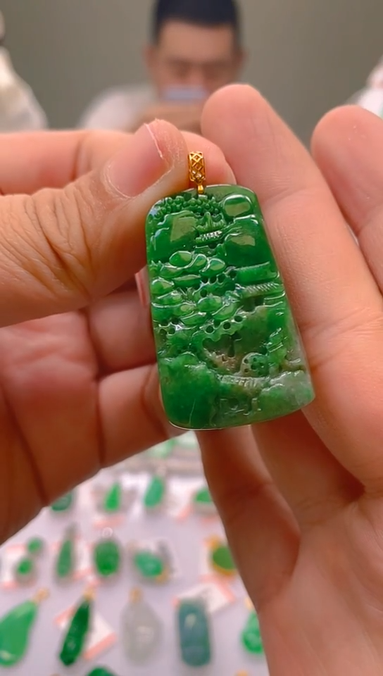 【闪购商品】翡翠颈饰18K金镶嵌新号开播，全场乱卖