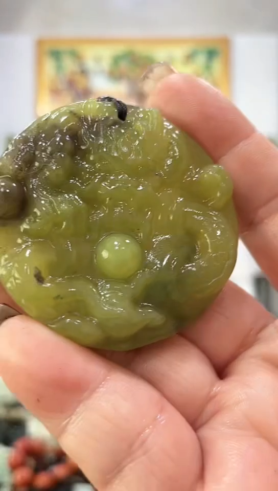 未镶嵌岫玉挂件 
