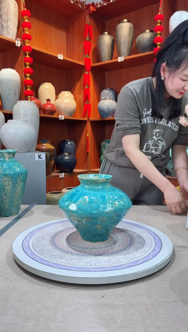 【闪购商品】瓶精品陶瓷花瓶 无花 新品彩陶 小号