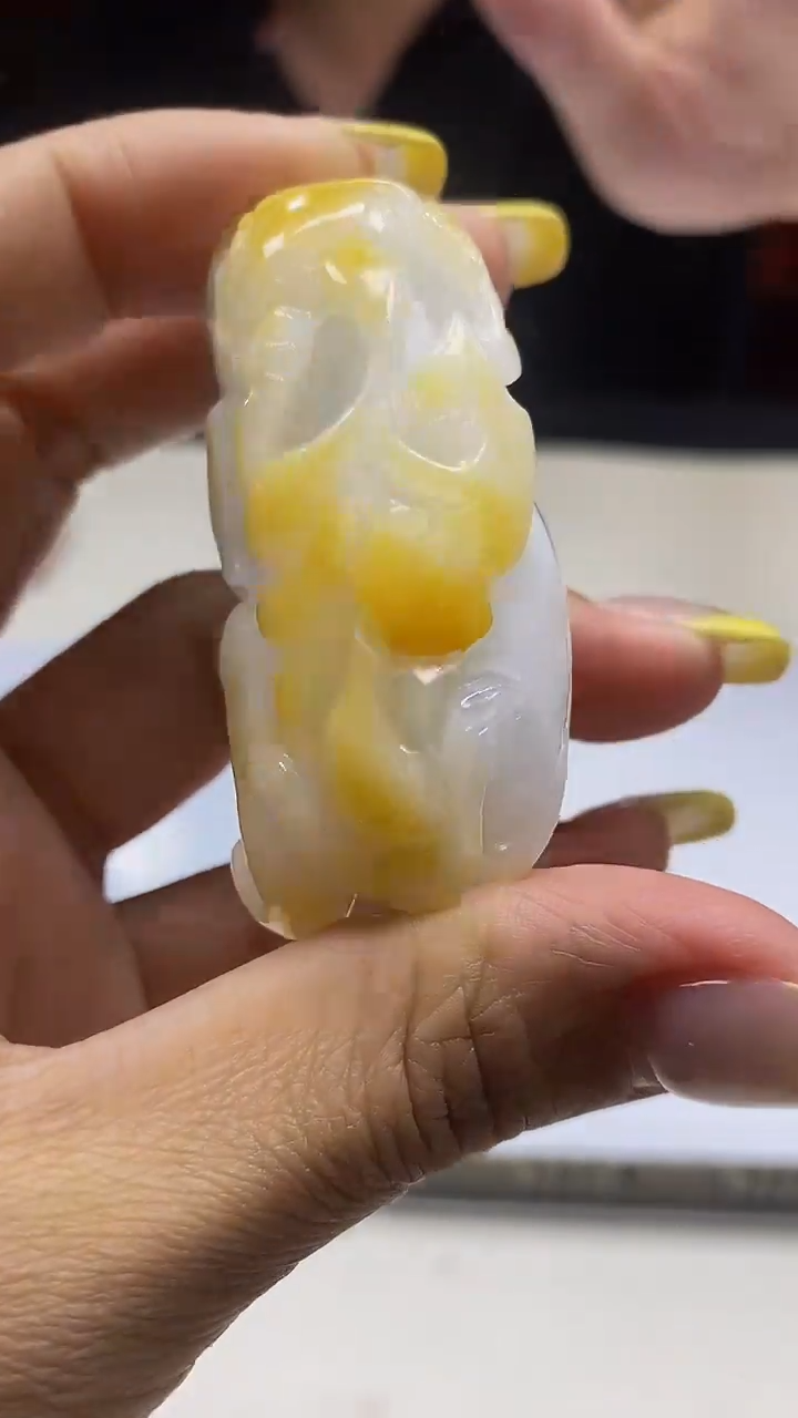翡翠未镶嵌颈饰翡翠A货2025/8/16