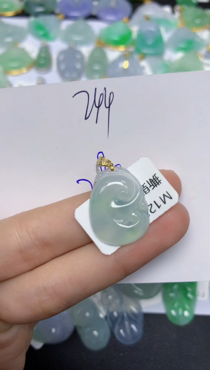 【闪购商品】翡翠颈饰18K金镶嵌 天然翡翠A货