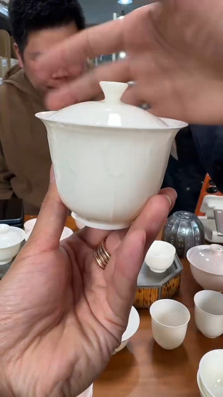 【闪购商品】瓷片111111@@HJP156