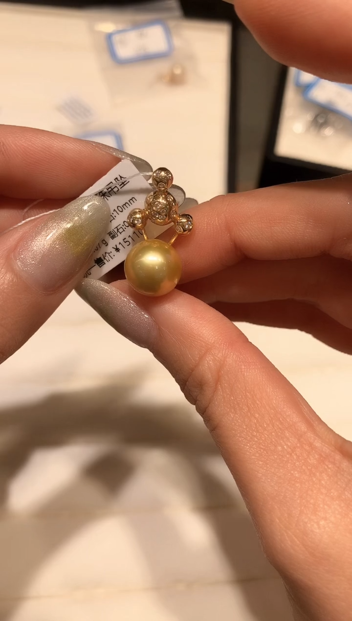 【闪购商品】海水珍珠颈饰18K金镶嵌10-11mm