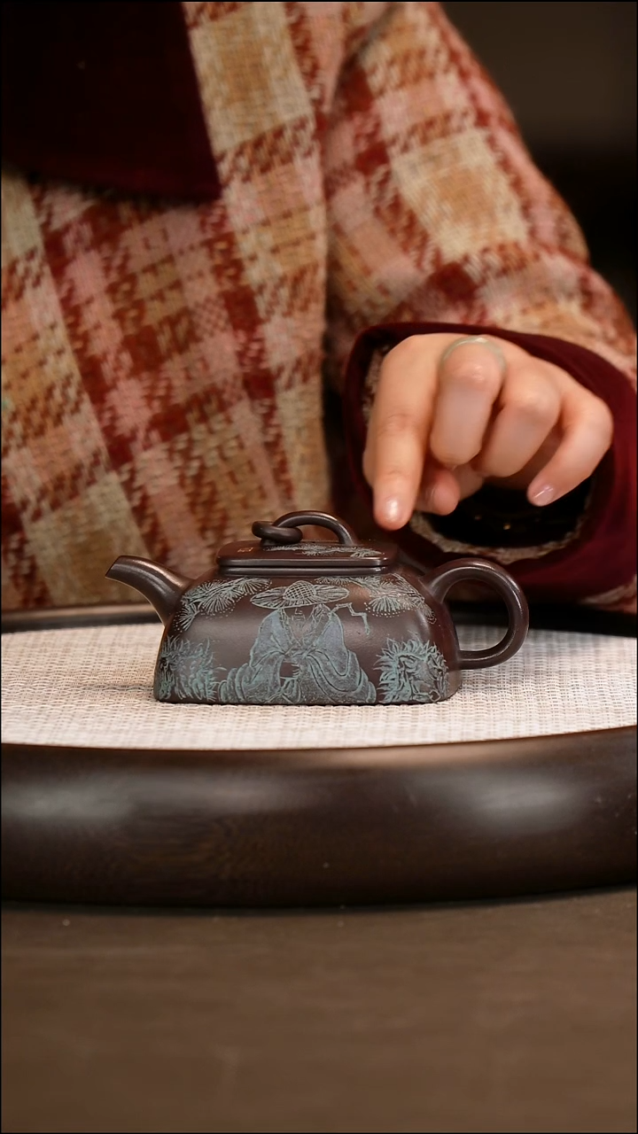 茶壶紫砂【赵克南】紫泥  四方君玉  200cc