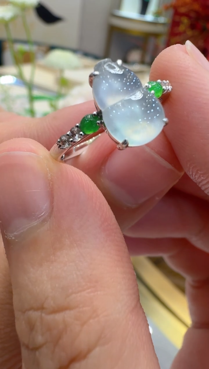 【闪购商品】翡翠戒指18K金镶嵌多样性团购发一件