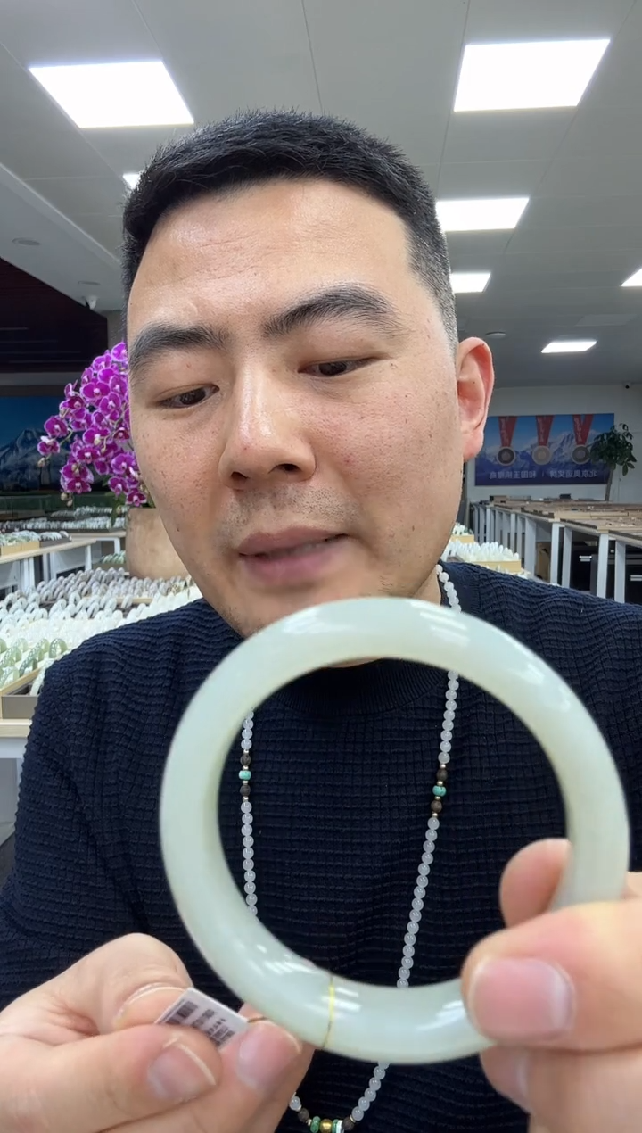 未镶嵌手镯和田玉且末58  078