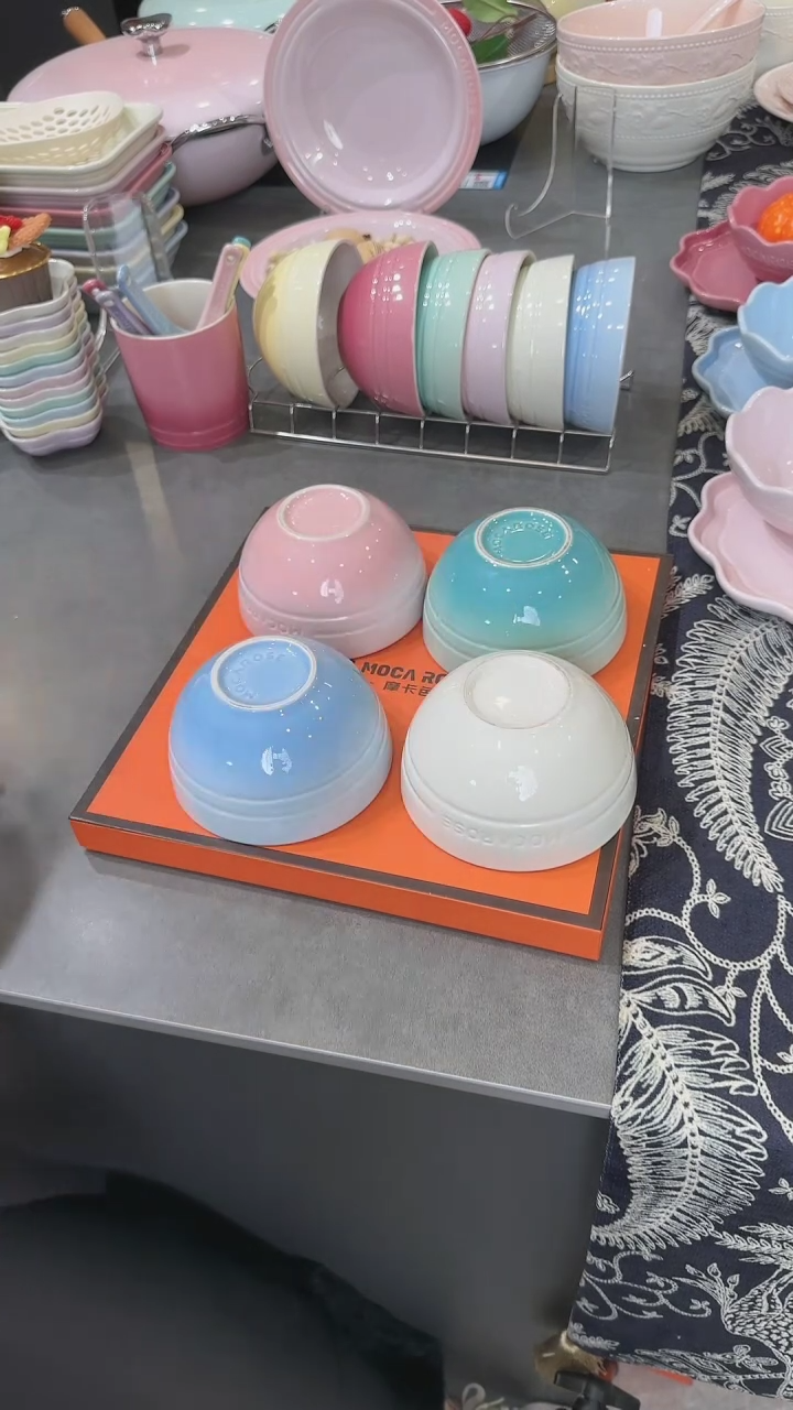 【闪购商品】瓷四色米饭碗