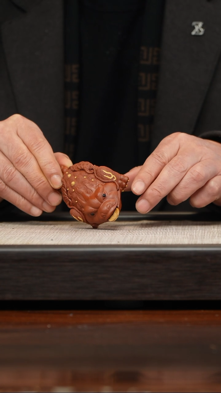 【闪购商品】紫砂茶壶朱泥金蟾