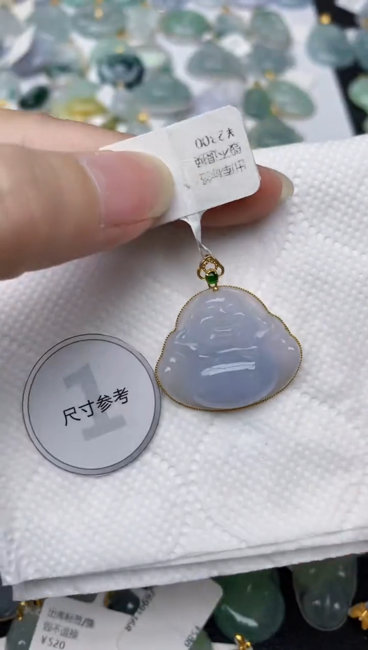 翡翠18K金镶嵌颈饰天然A货翡翠
