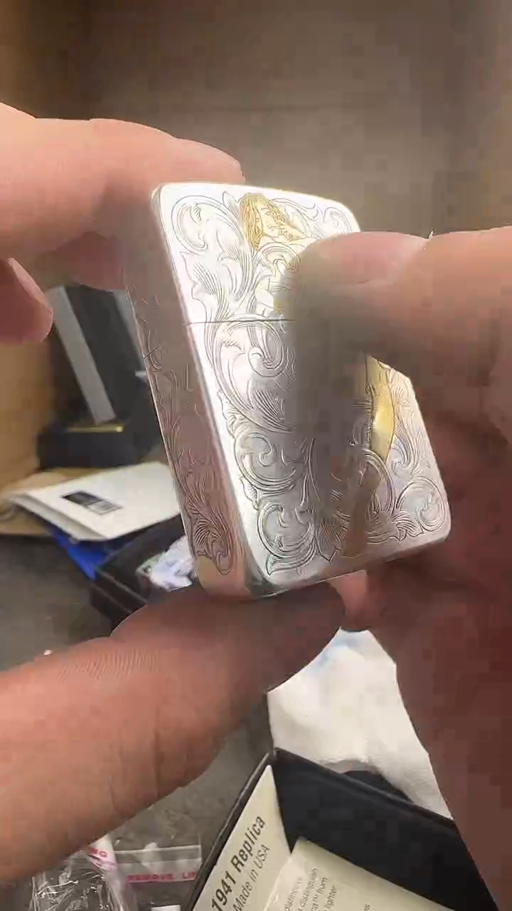 铜zippo打火机鎏金财色