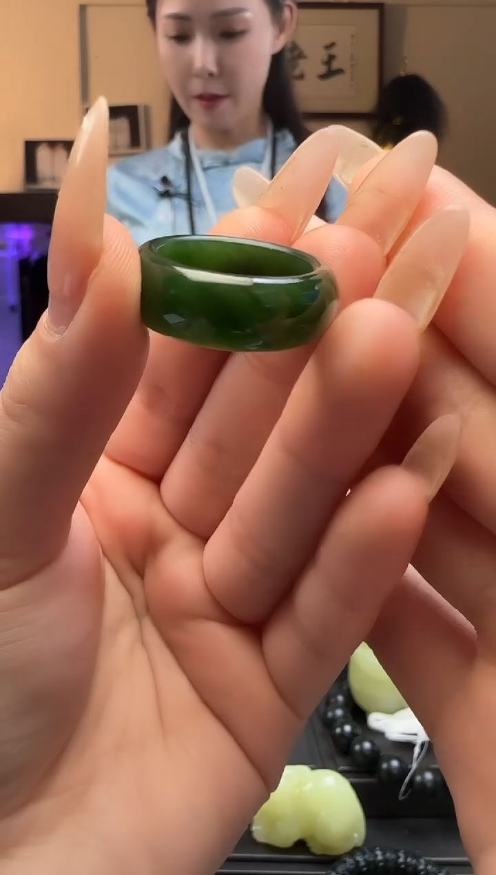 【闪购商品】和田玉碧玉戒指未镶嵌（19-21）