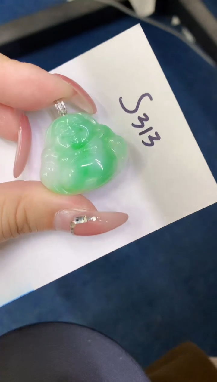 【闪购商品】翡翠颈饰18K金镶嵌0000000000000