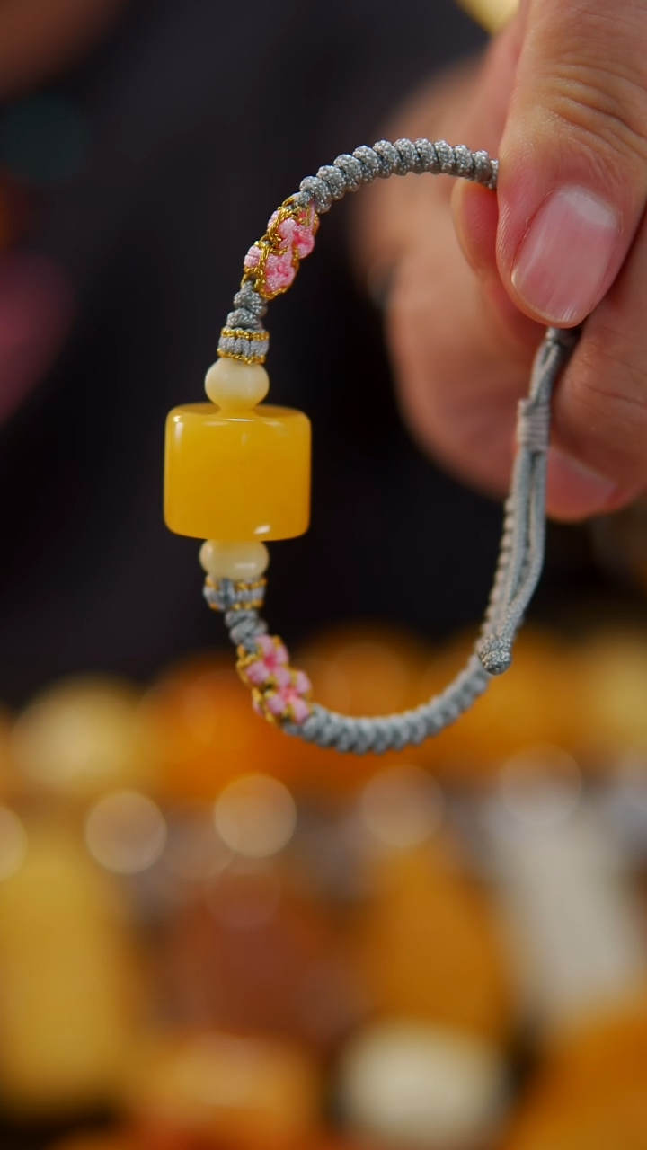 【闪购商品】蜜蜡手绳未镶嵌桶珠手绳