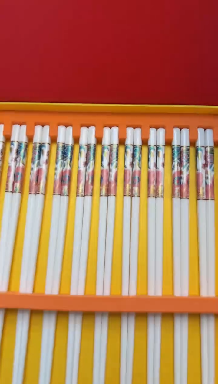 【闪购商品】瓷片全新正品一件不留@@WE200