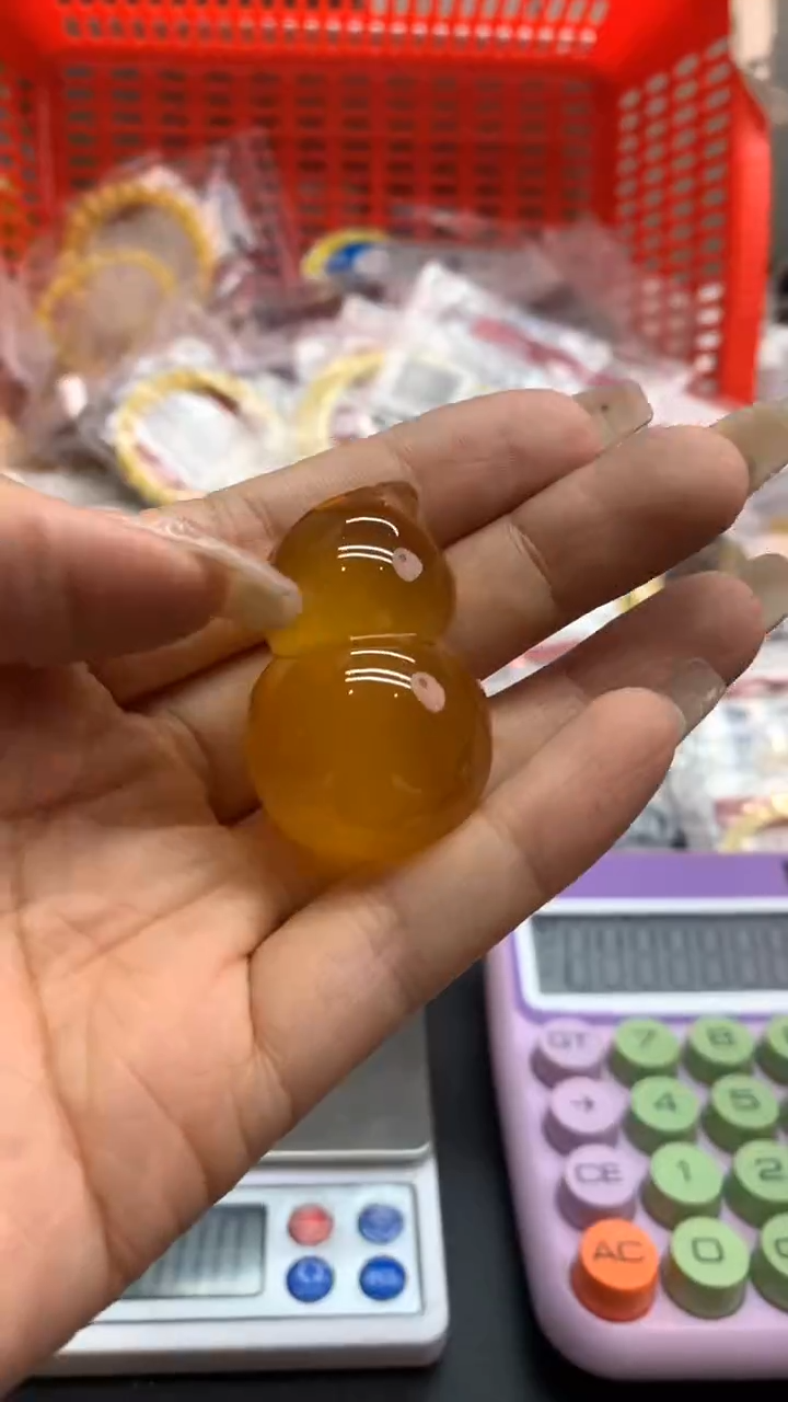 未镶嵌琥珀珠宝奇石1494