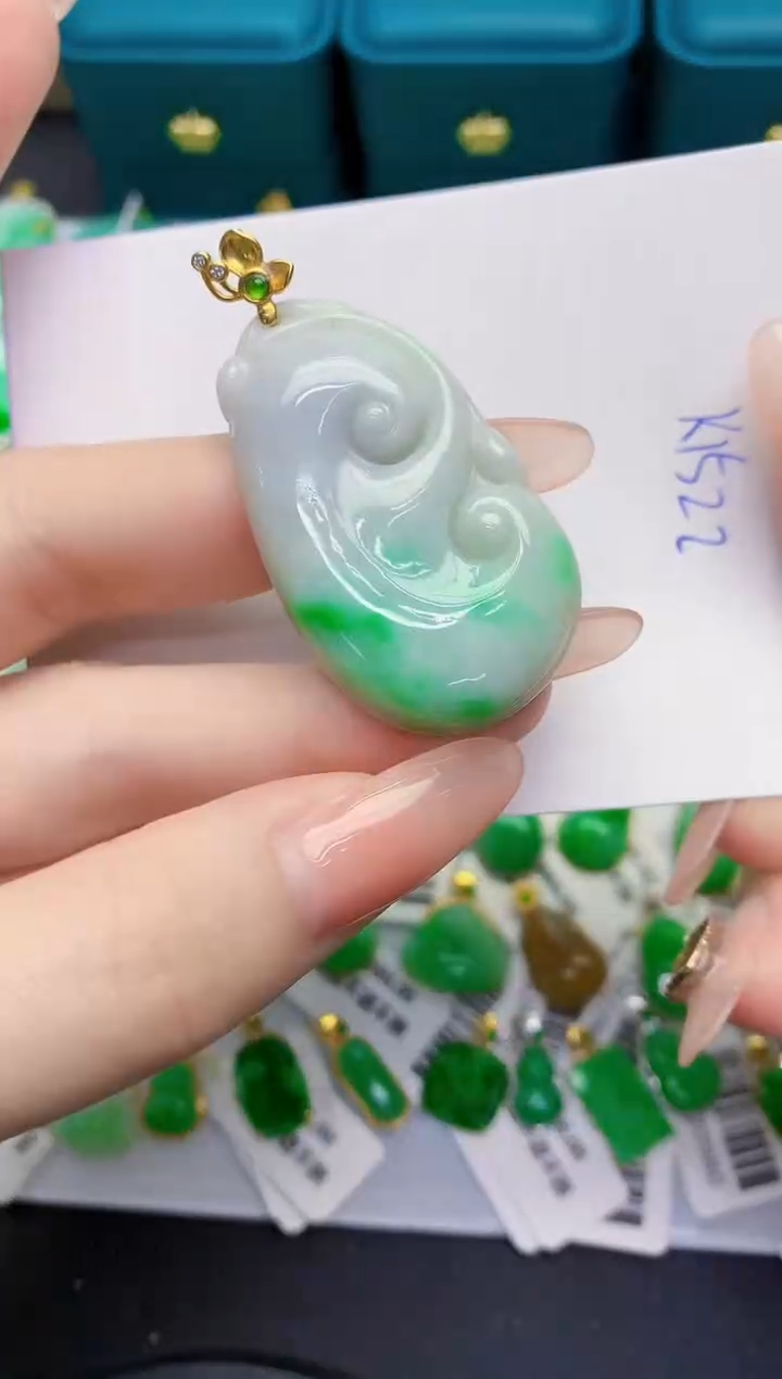 颈饰未镶嵌翡翠缅甸天然翡翠A货