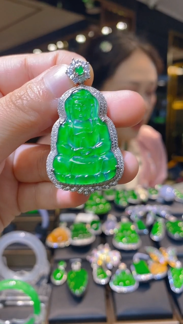 【闪购商品】翡翠吊坠(赠链)银S925镶嵌027（多样性发货）