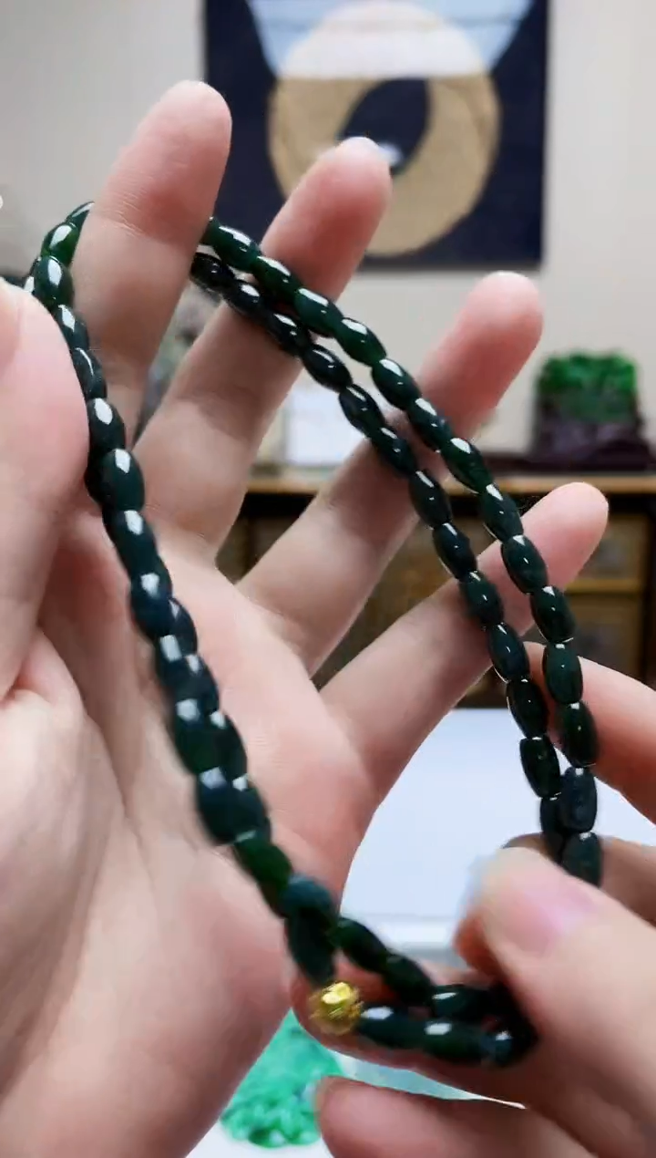 未镶嵌定制翡翠吊坠240