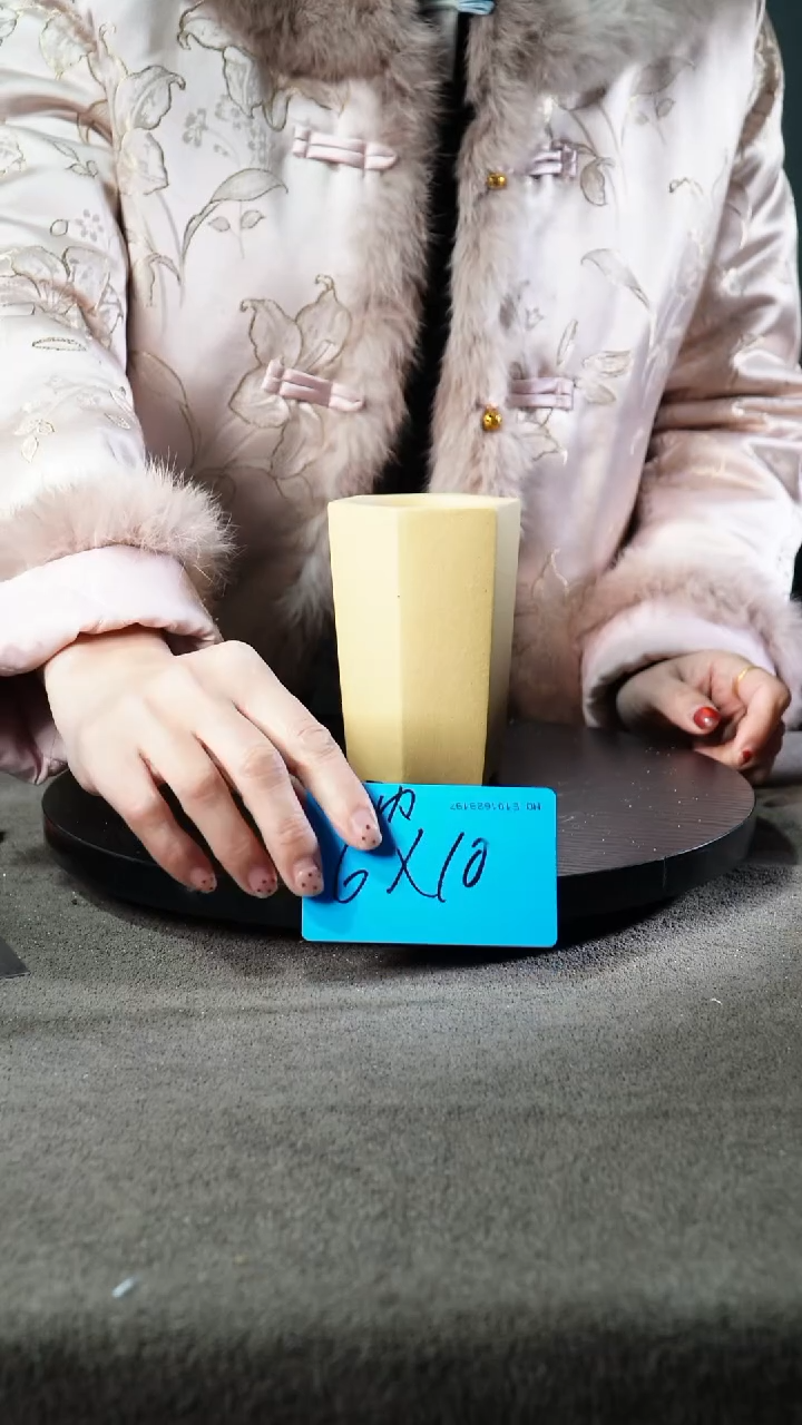 宜兴紫砂小花盆盆