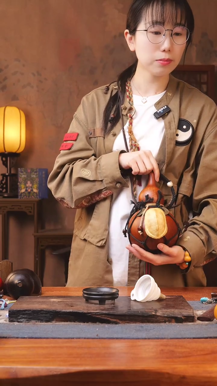 【闪购商品】447号精品葫芦理性消费拍拍退退限购