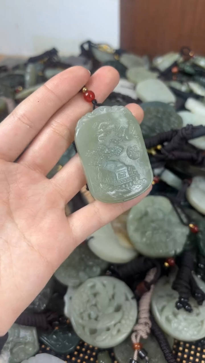 【闪购商品】和田玉颈饰未镶嵌1