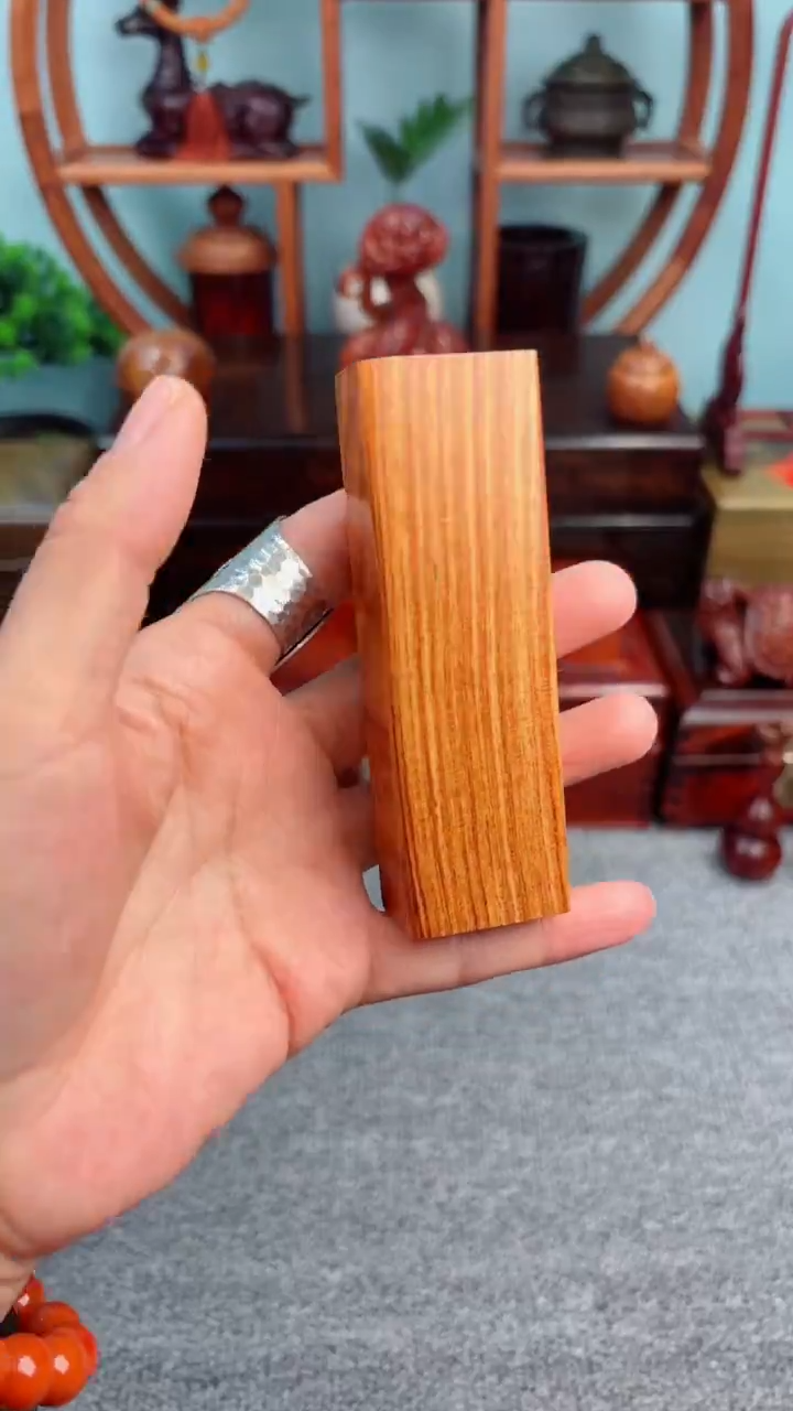 【闪购商品】老板娘推荐越黄老料牙签盒