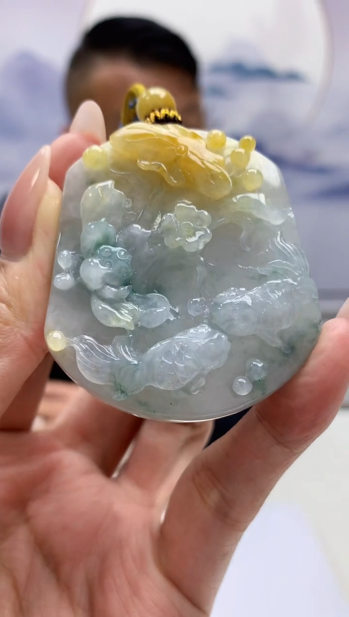 【闪购商品】定制翡翠未镶嵌4969MM-毛货挂件156