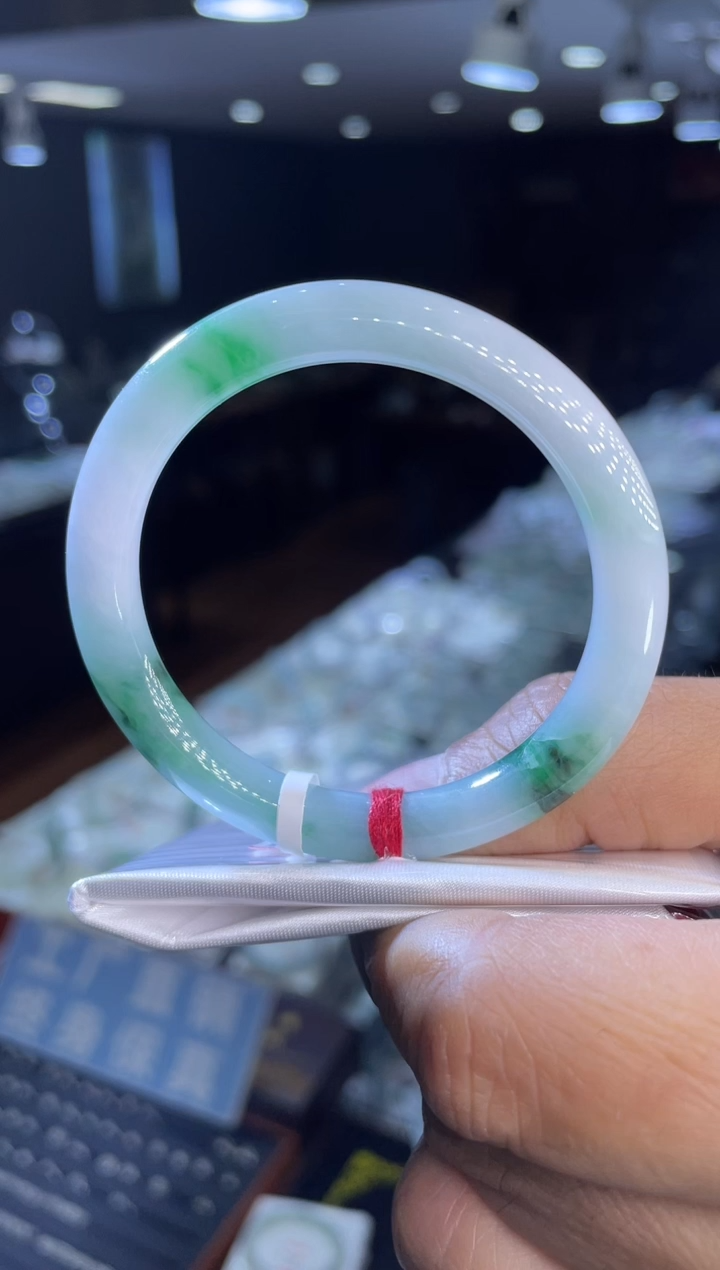 未镶嵌手镯翡翠圆条50-51