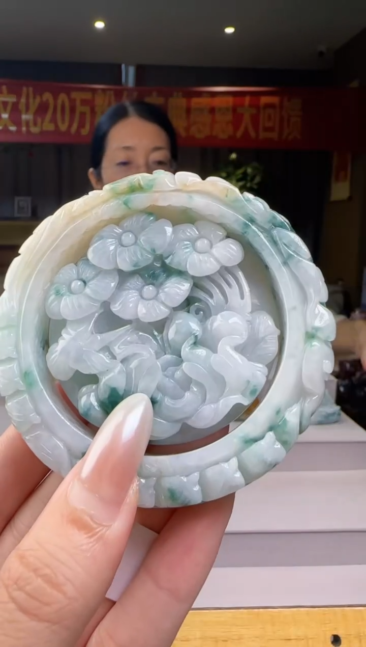 翡翠未镶嵌颈饰底座MM@@960Q3J18506