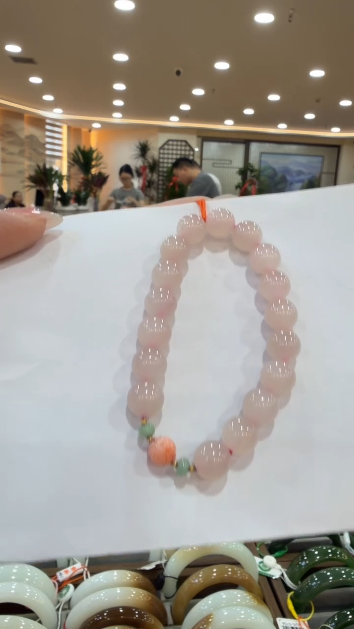 颈饰未镶嵌和田玉手串10mm