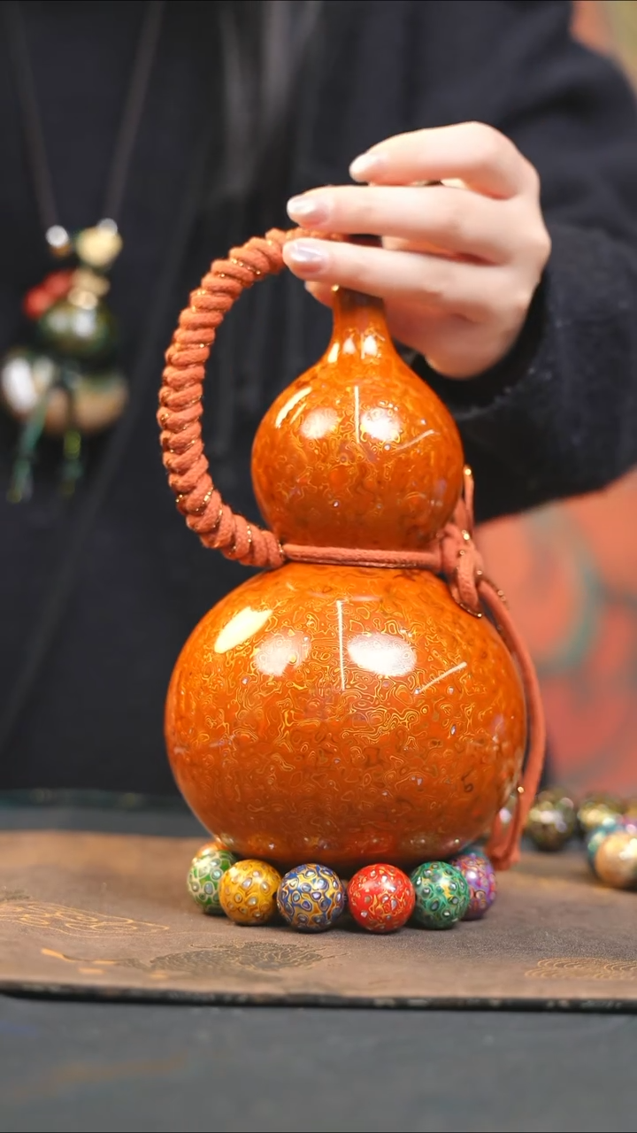 【闪购商品】YC210漆艺酒葫芦不包手串及旋转底座