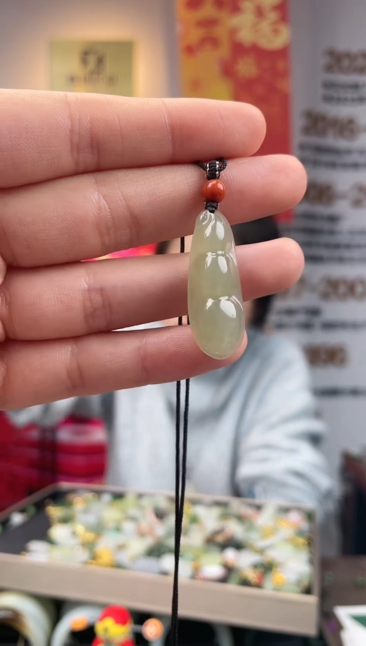 【闪购商品】和田玉颈饰未镶嵌福豆吊坠多样性发一件
