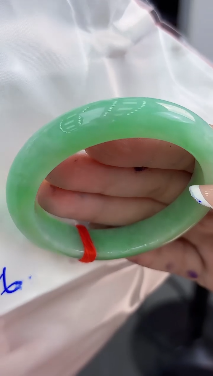 【闪购商品】翡翠手镯未镶嵌翡翠手镯