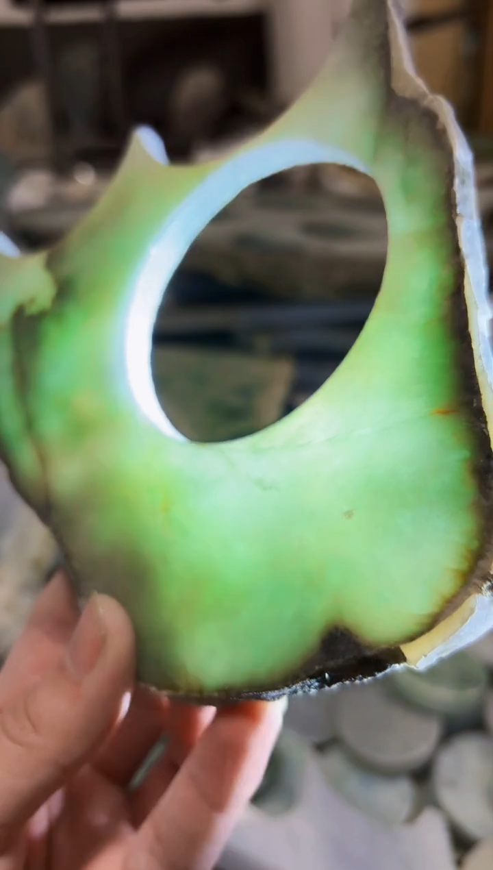 【闪购商品】翡翠颈饰未镶嵌A货白文1333