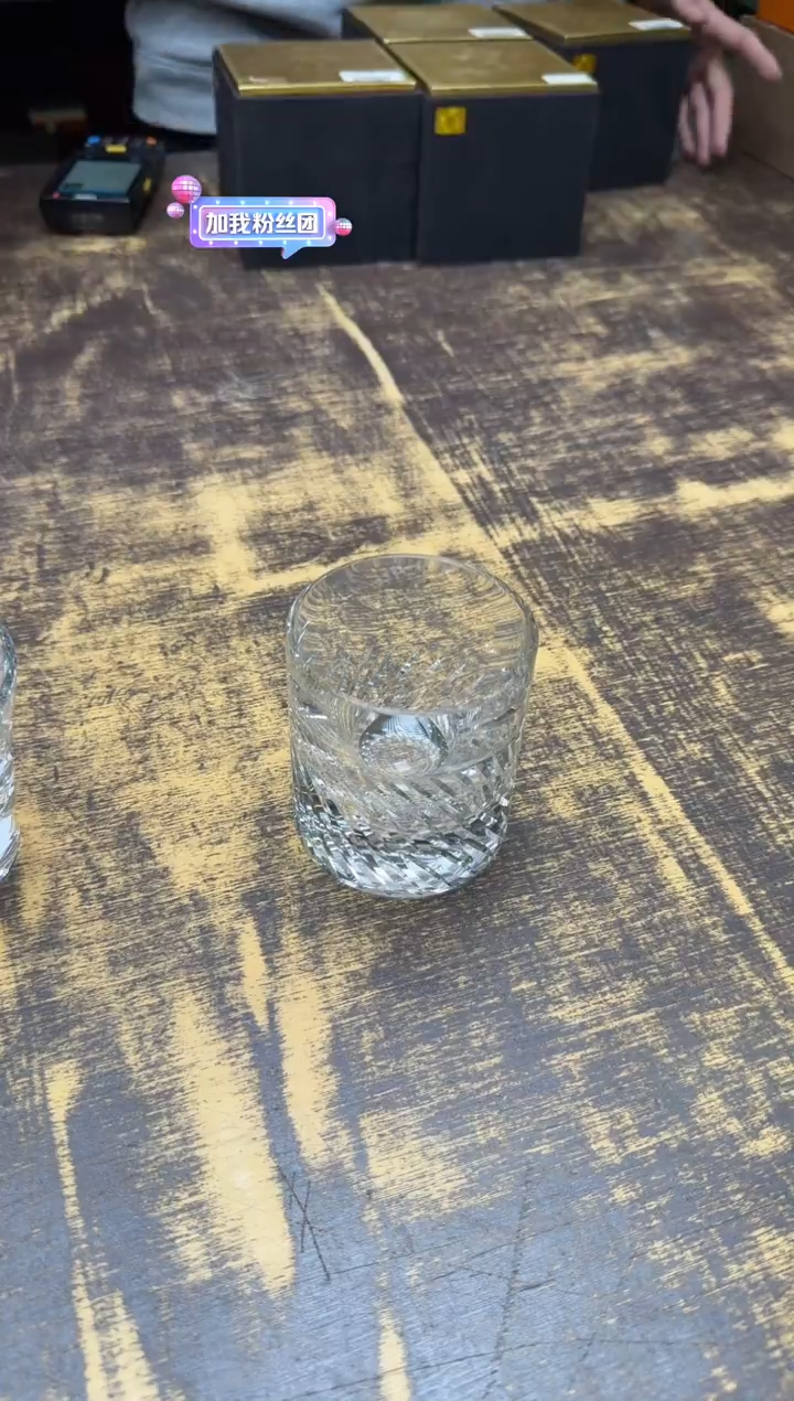 越****r溪山 透色天使之翼