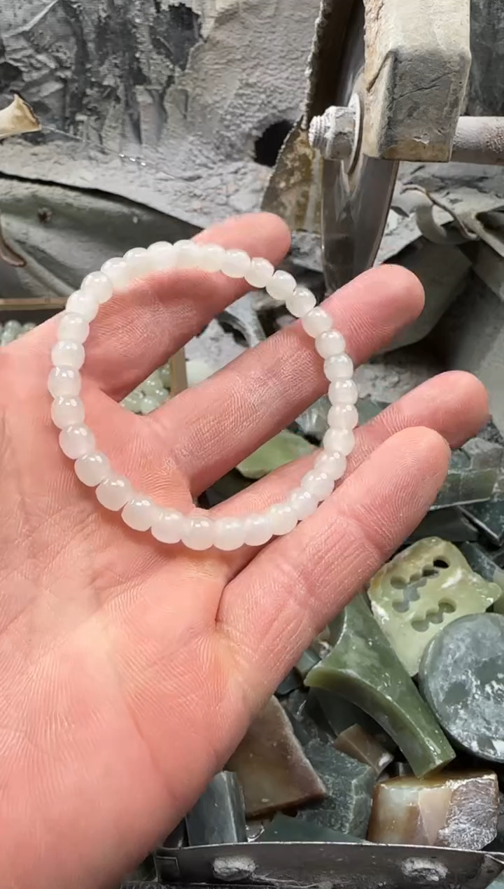 【闪购商品】和田玉颈饰未镶嵌手串多样性