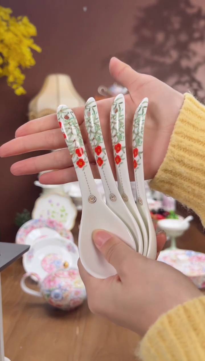 【闪购商品】瓦当匈牙利勺子4个