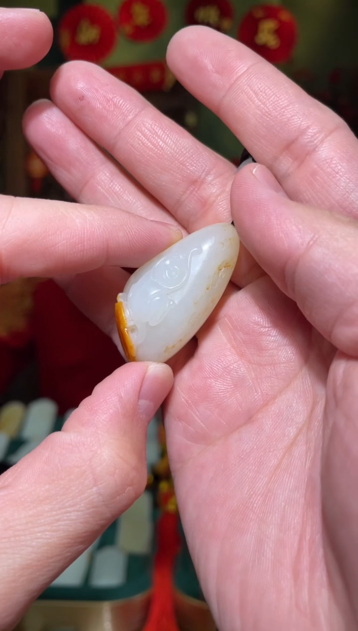 【闪购商品】和田玉吊坠(不含链)未镶嵌猴牌25g