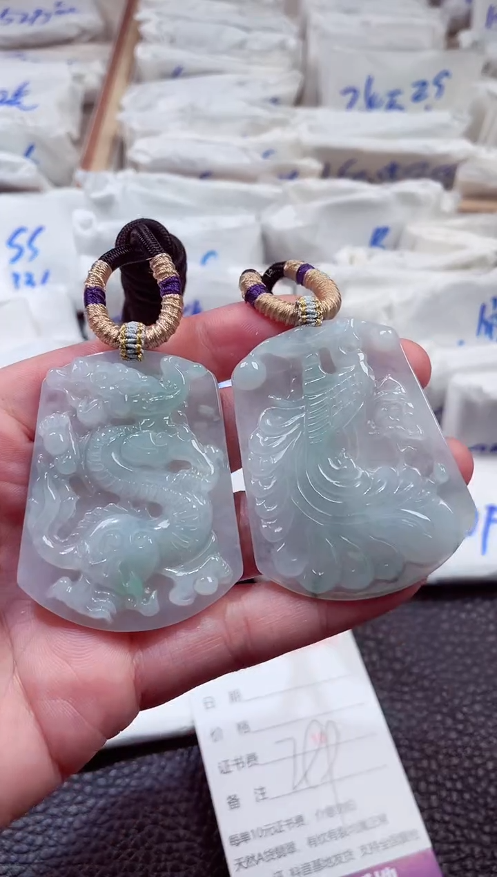 翡翠未镶嵌颈饰00006059