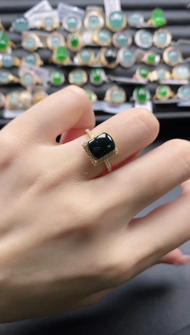 【闪购商品】翡翠戒指银S925镶嵌11111