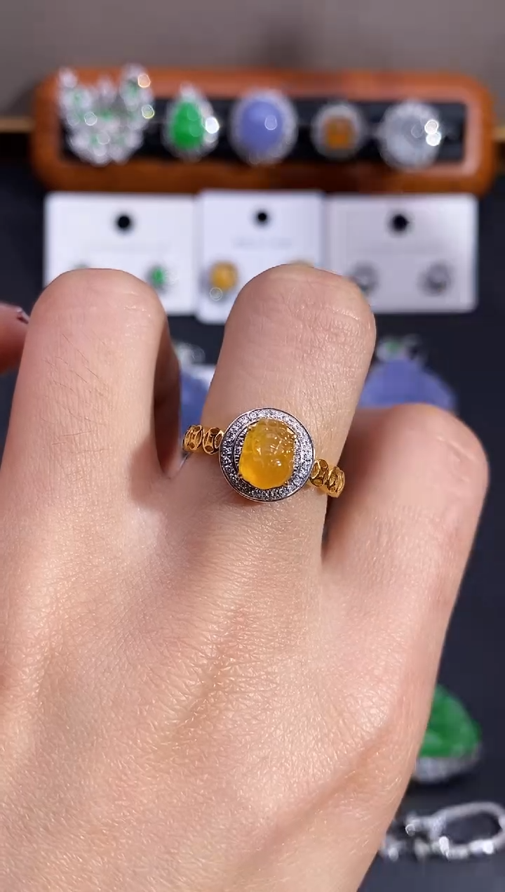 【闪购商品】翡翠戒指18K金镶嵌戒指