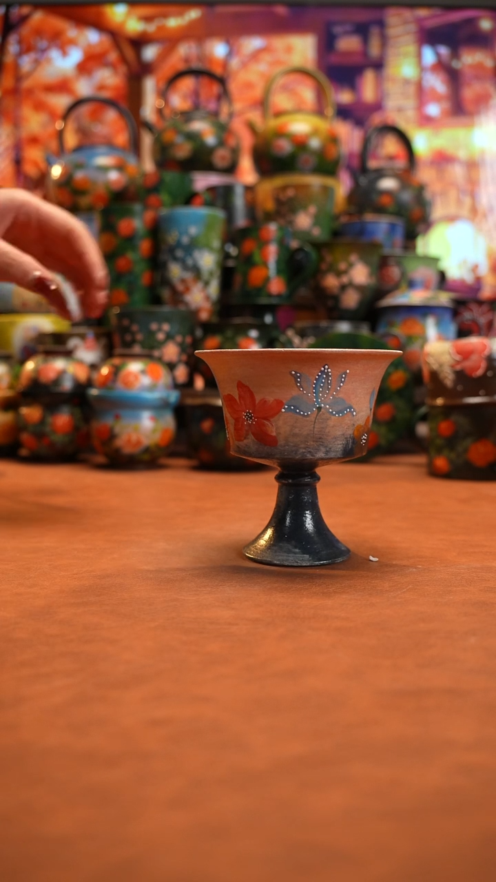 油画    釉下彩   杯子