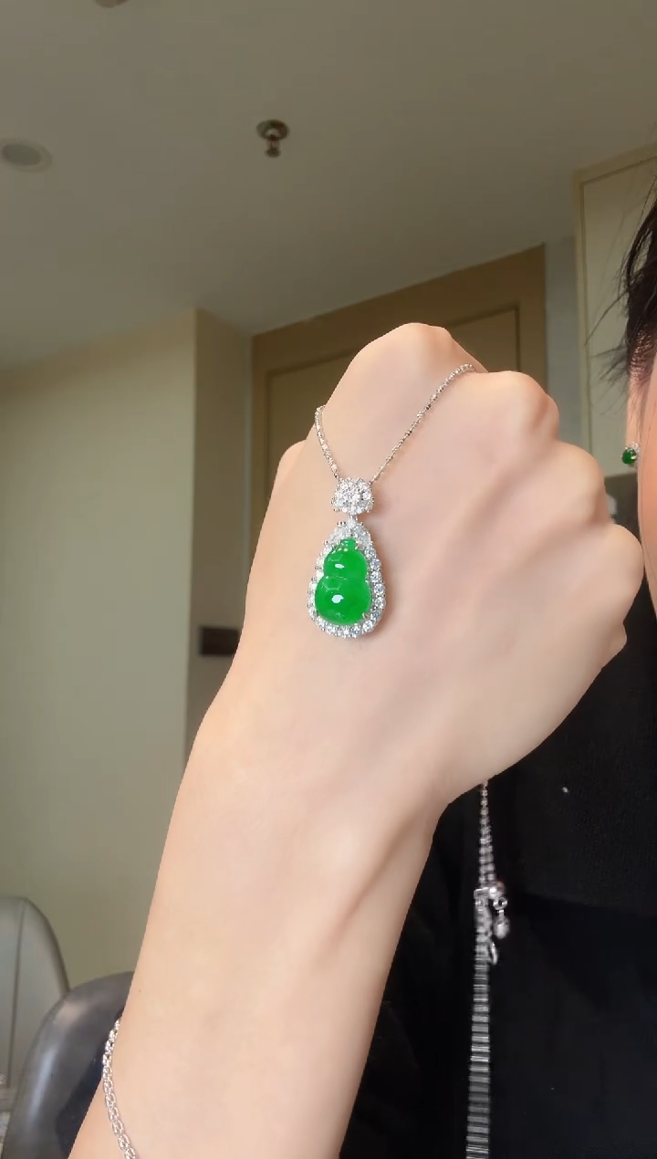 翡翠银S925镶嵌吊坠(不含链)天然翡翠吊坠