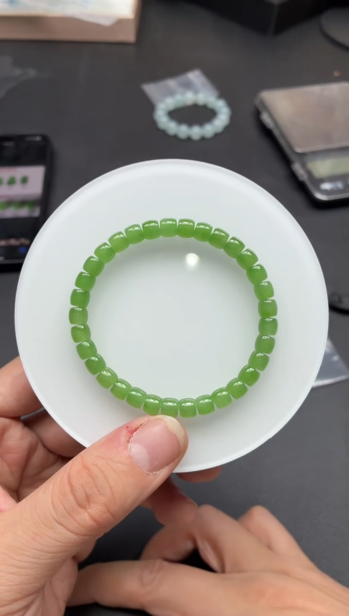 手串未镶嵌和田玉YZ0504