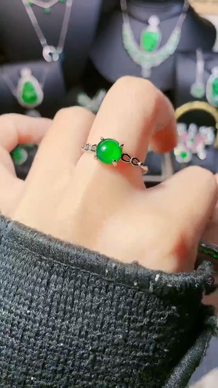 【闪购商品】翡翠戒指银S925镶嵌戒指