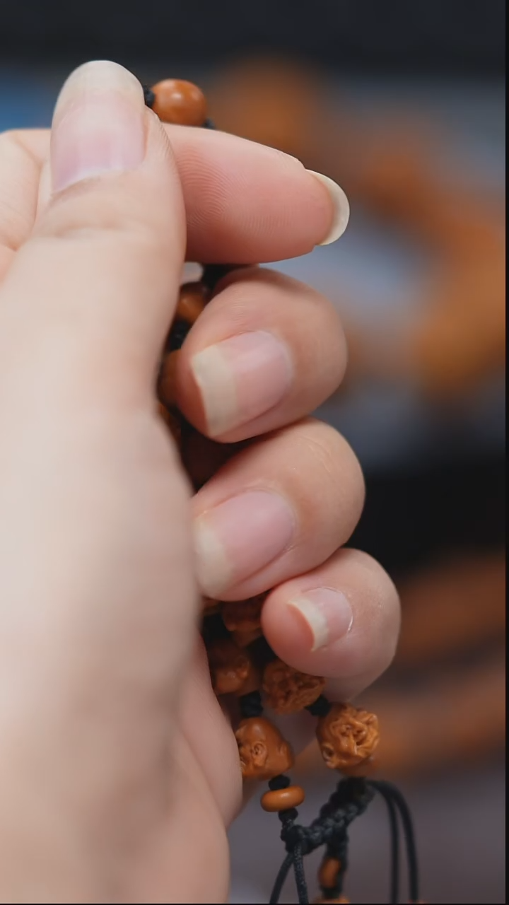 手串/手链橄榄核在**在橄榄核