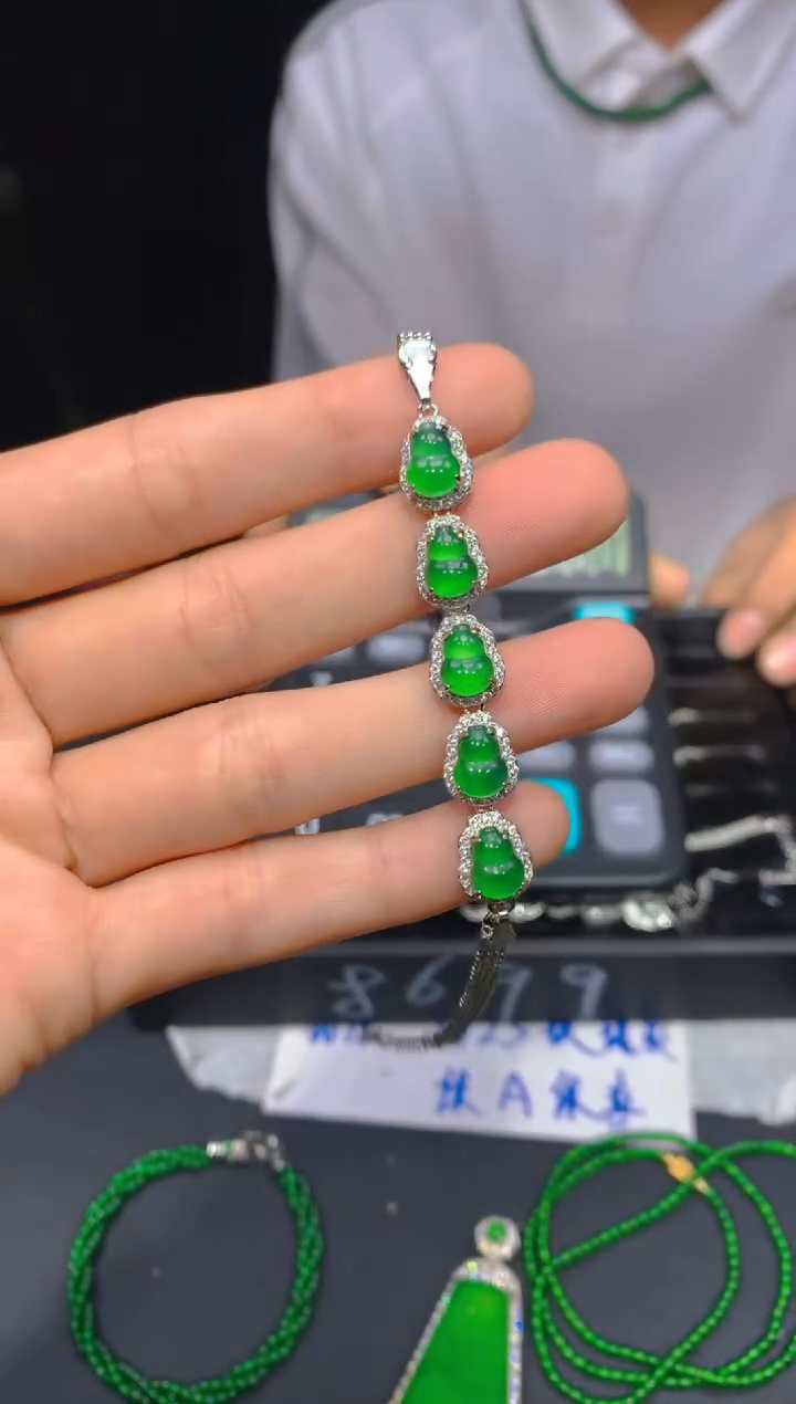 【闪购商品】定制翡翠未镶嵌85多样性发货（发其一）