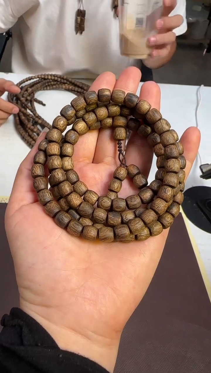 手串沉香99沉海南吊罗山国香红土根部油鼓珠7mm108颗多样性发1