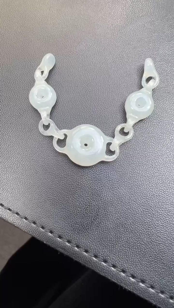 未镶嵌定制翡翠环环相扣