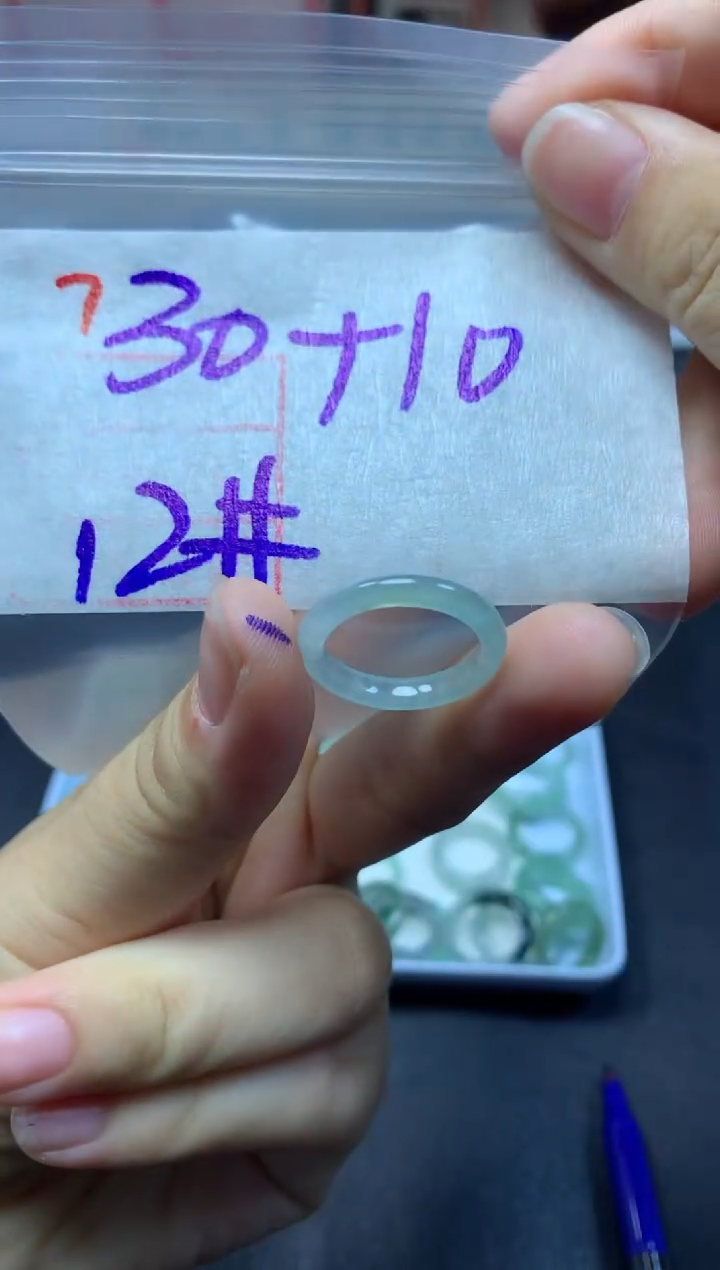 定制翡翠未镶嵌戒圈12#40毛货需精细抛光